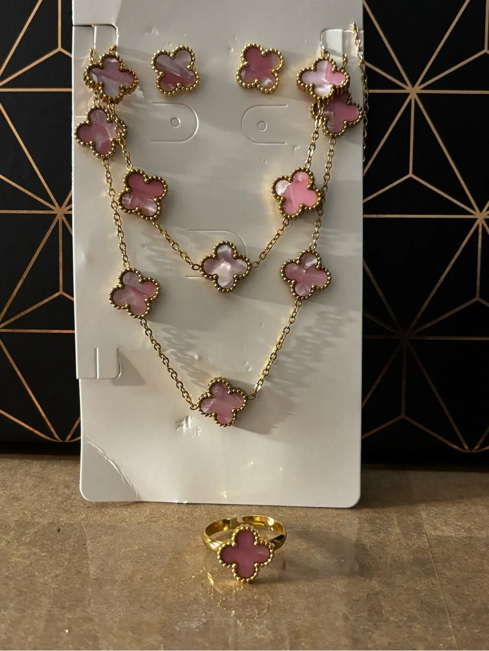 4 piece Set Pink Clover Motif Gold Necklace - Women's Fashion Jewelry